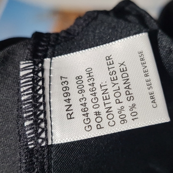 Tail Black Onyx Shorts Size 4 NWT - Picture 4 of 5